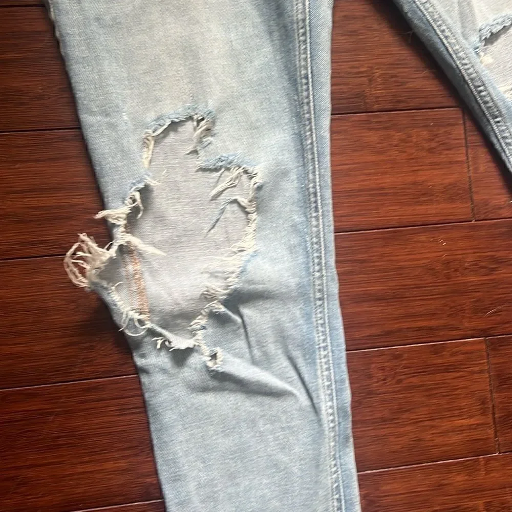 Pistola Jeans - Ripped / Paint - Size 27 - Like New - Amazing Jeans - Light